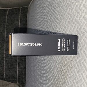 bareMinerals Original Liquid Mineral Foundation Broad Spectrum SPF 20